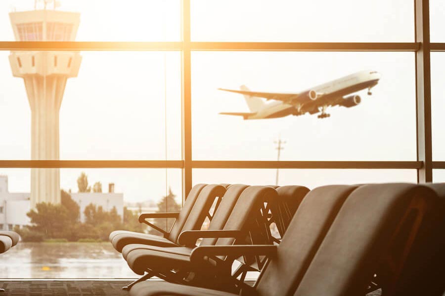 Biggest Airports in the U.S. & Smaller Nearby Options